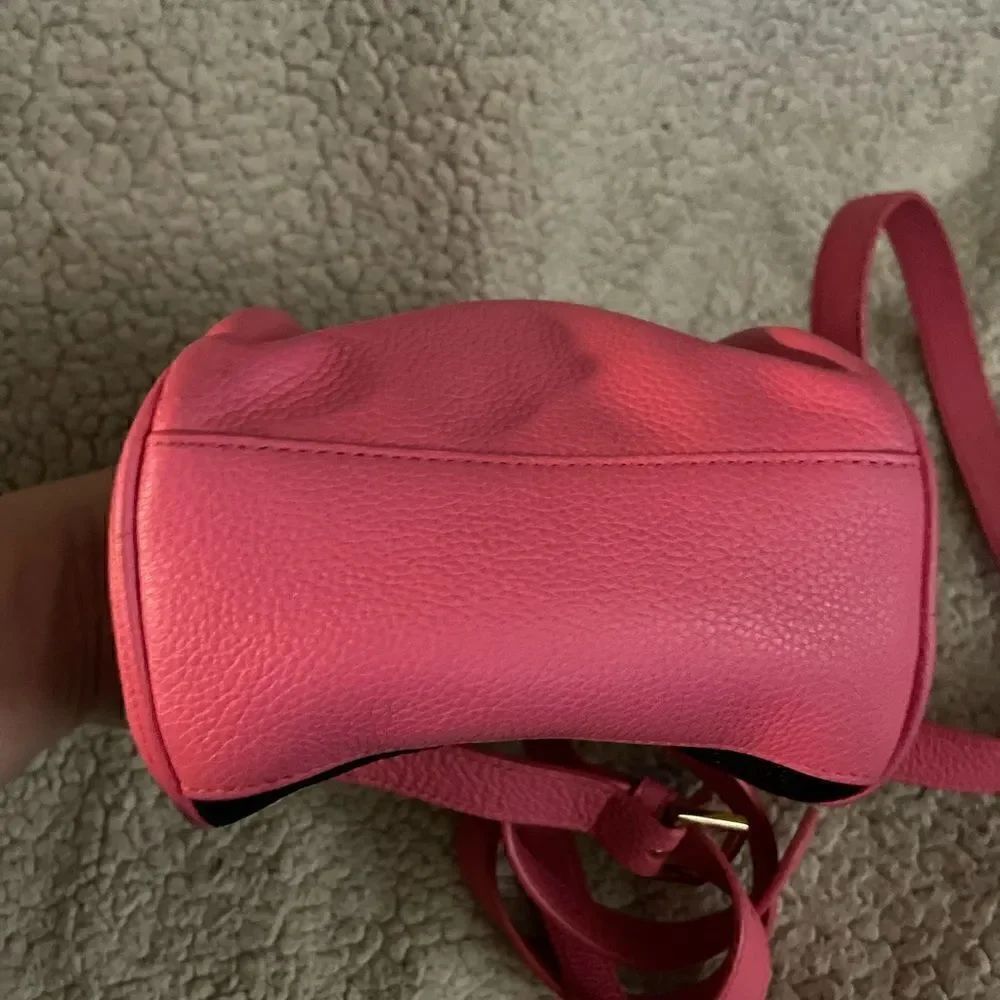Rare - Furla Frida Mini Vitello Leather
Backpack Pink / Excellent - Picture 4 of 11